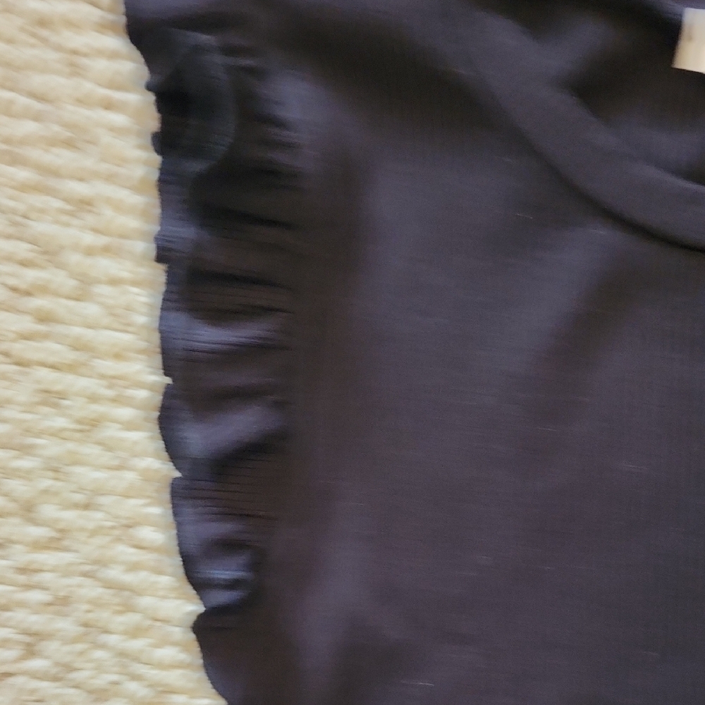 Francesca's Collections Black Ribbed Top - Picture 3 of 5